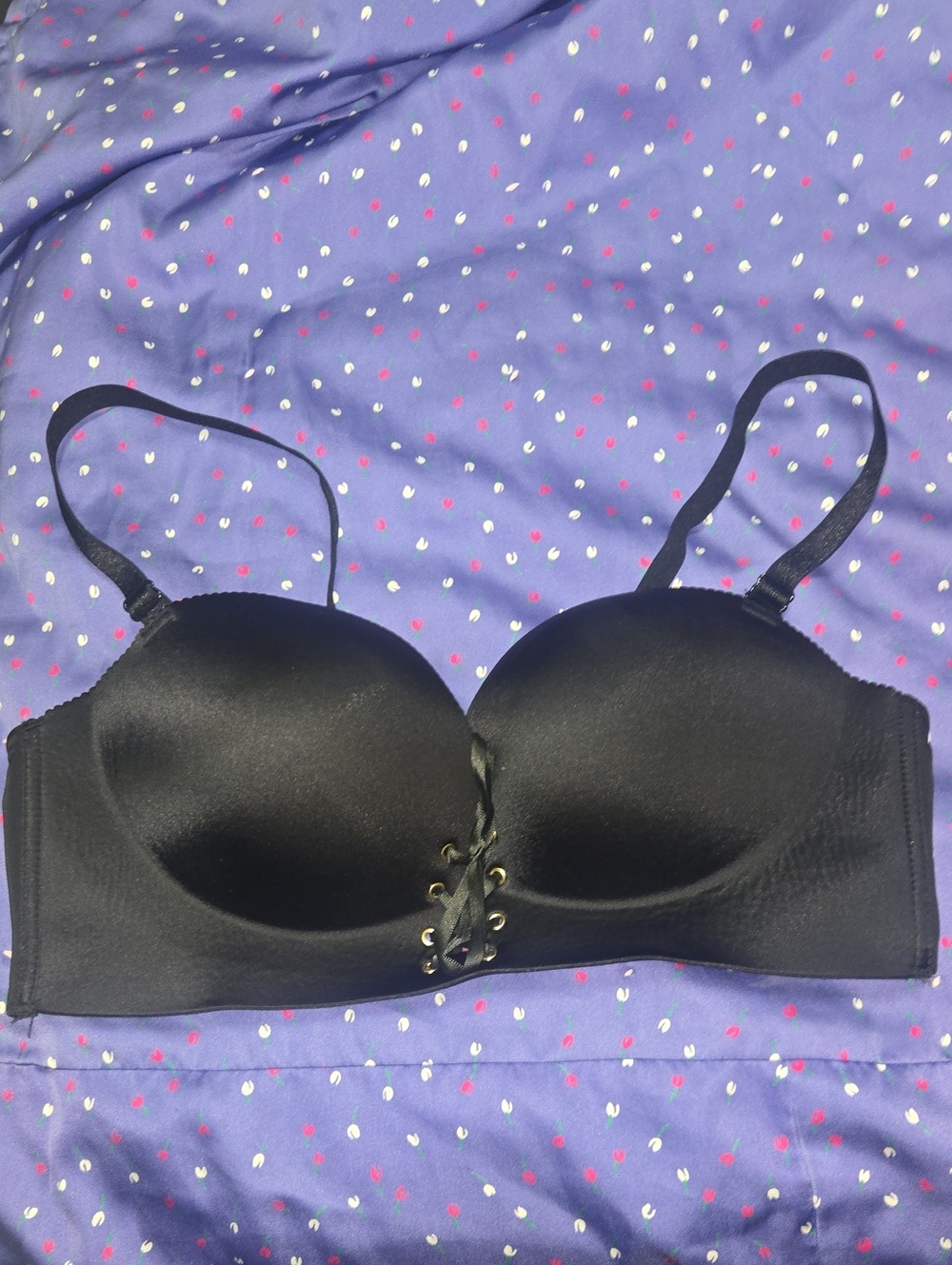 Smooth Black Lace-Up Push-Up Bra with Adjustable Straps